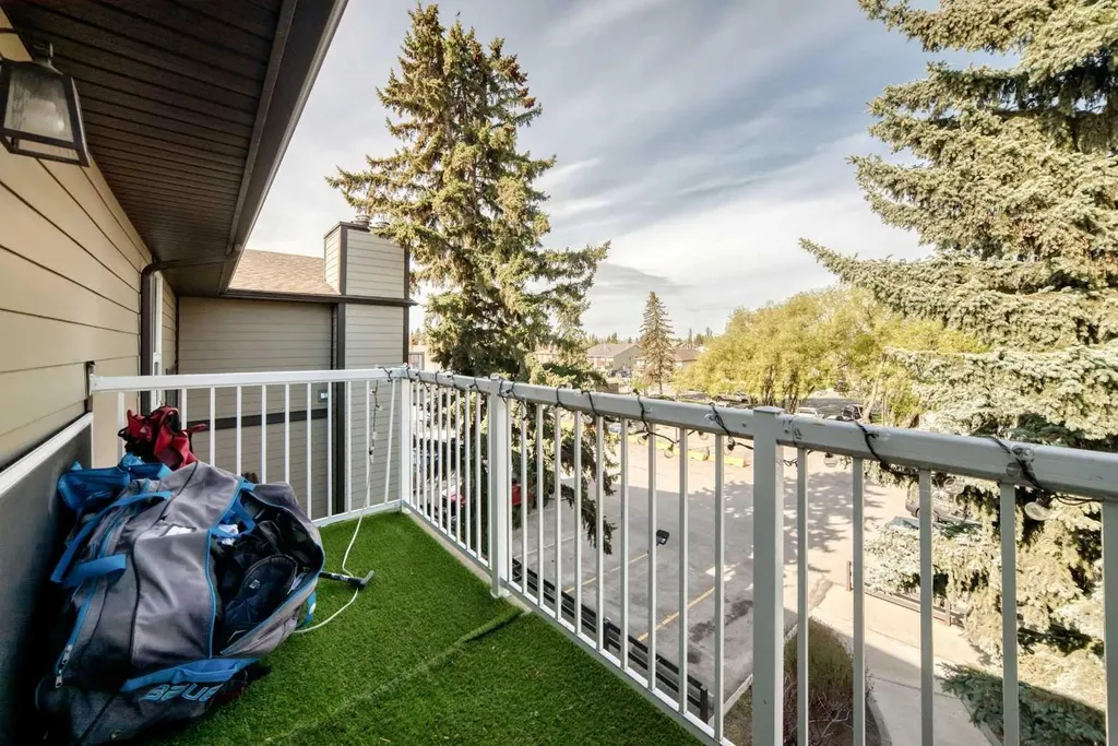 71 Cosgrove Crescent Red Deer AB T4P 2Z6