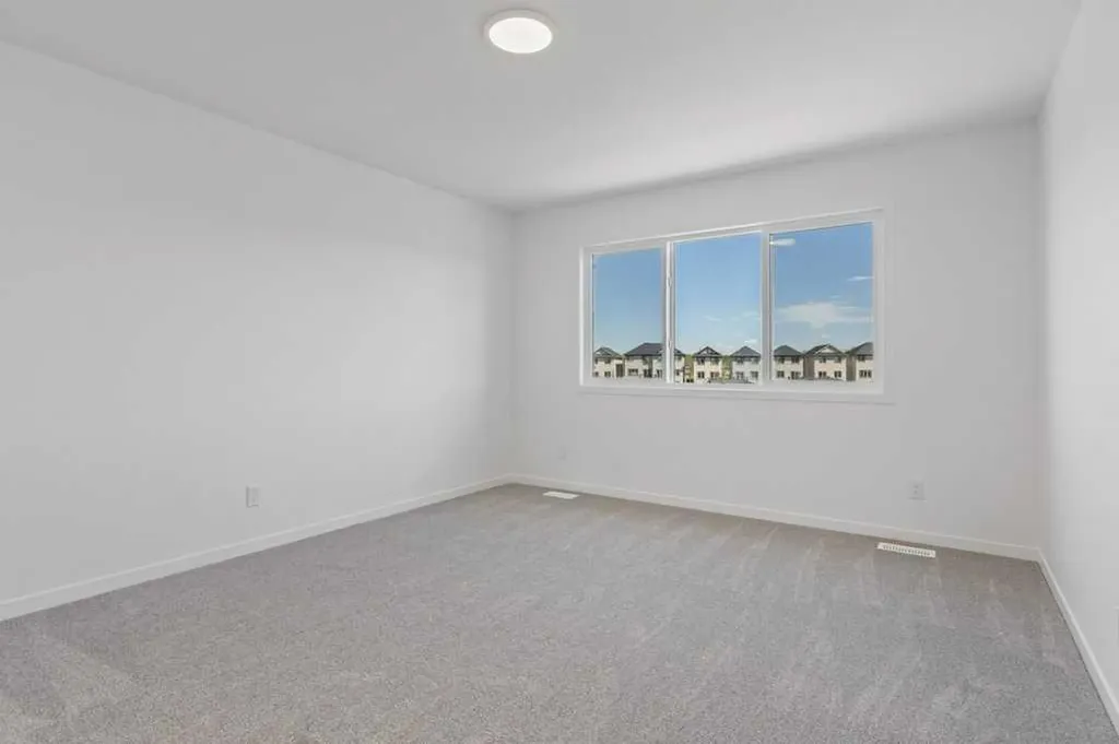 318 Montrose Crescent SE High River AB T1V 0L1