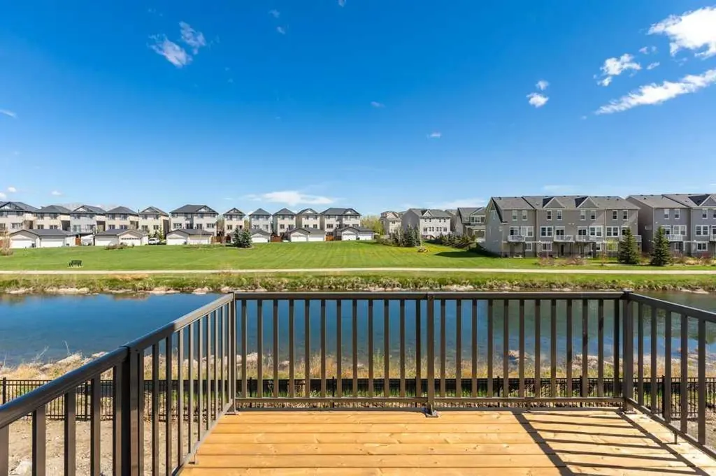 318 Montrose Crescent SE High River AB T1V 0L1