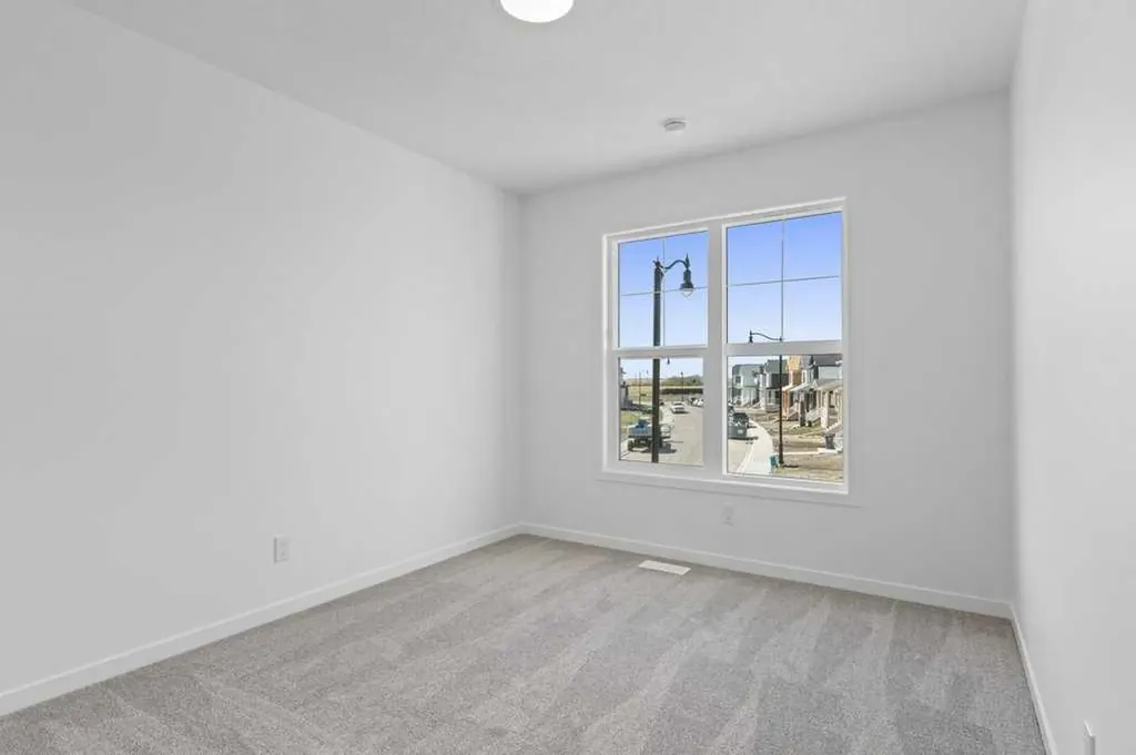 318 Montrose Crescent SE High River AB T1V 0L1