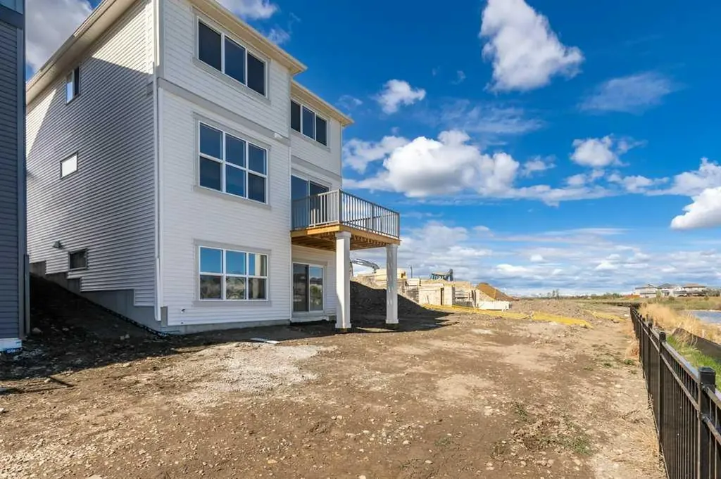 318 Montrose Crescent SE High River AB T1V 0L1