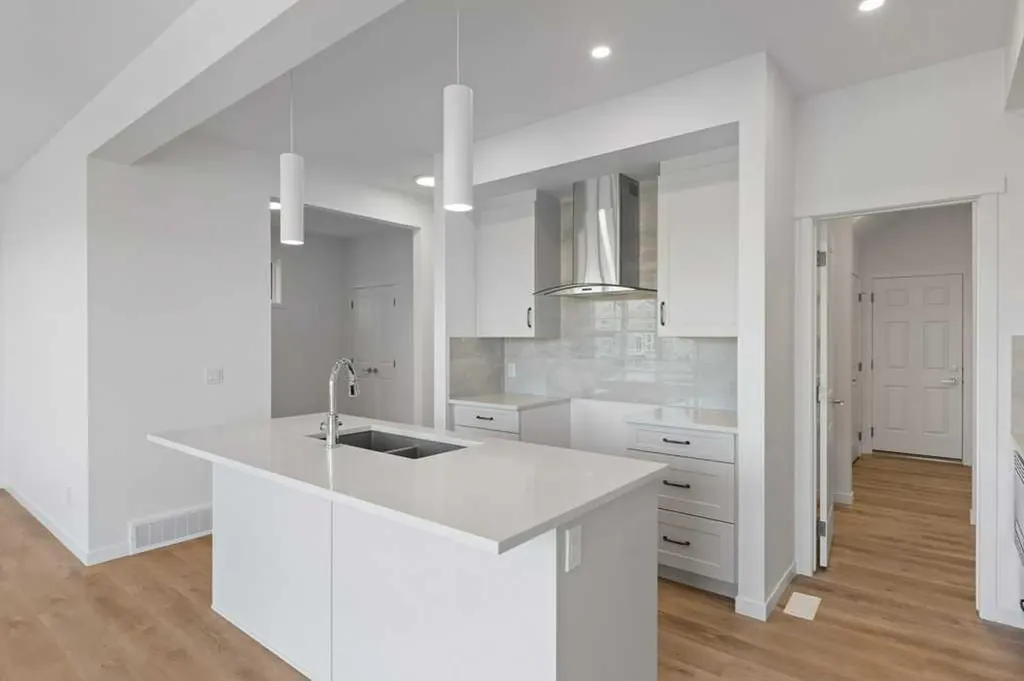 318 Montrose Crescent SE High River AB T1V 0L1