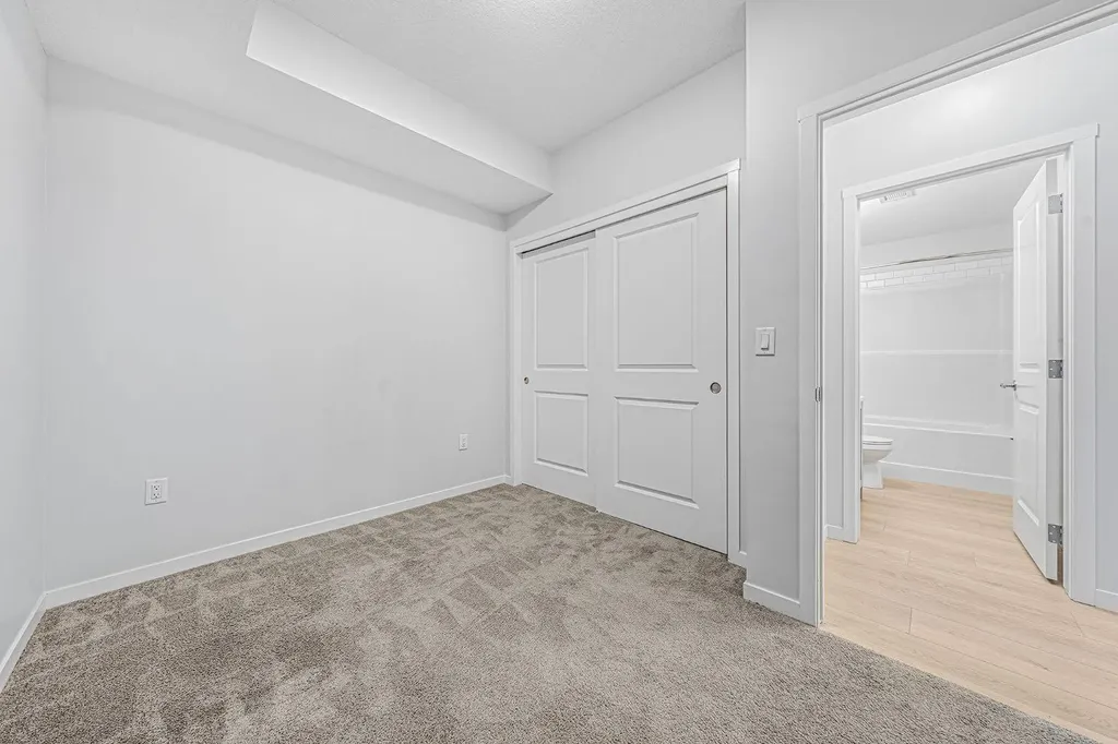 20295 Seton Way SE Calgary AB T3M 3Y7