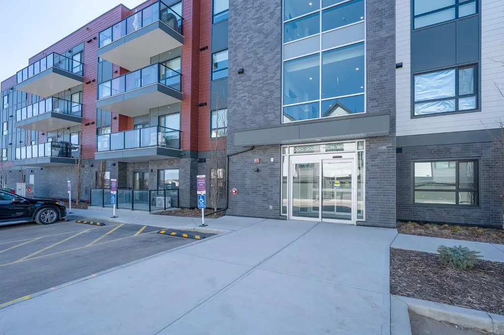20295 Seton Way SE Calgary AB T3M 3Y7