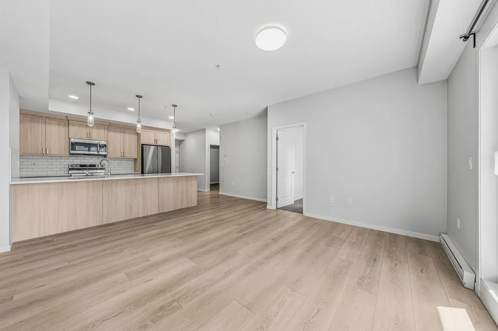 20295 Seton Way SE Calgary AB T3M 3Y7