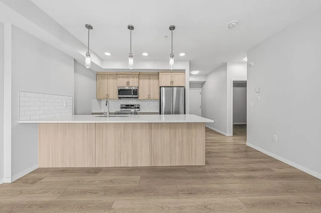 20295 Seton Way SE Calgary AB T3M 3Y7