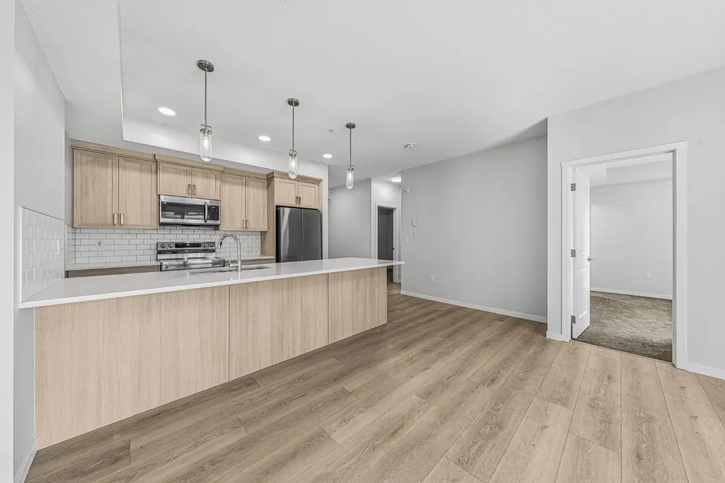 20295 Seton Way SE Calgary AB T3M 3Y7
