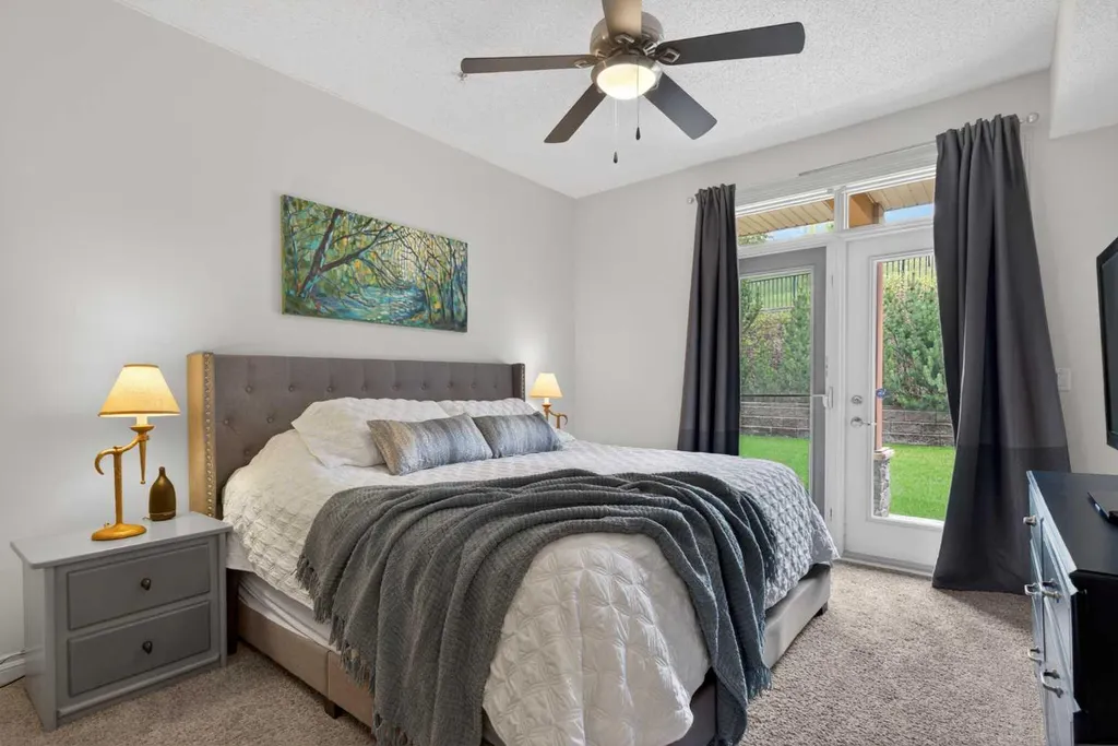 108 Rockyledge View NW Calgary AB T3G5X2