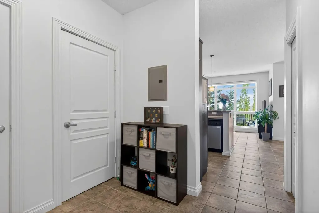 108 Rockyledge View NW Calgary AB T3G5X2