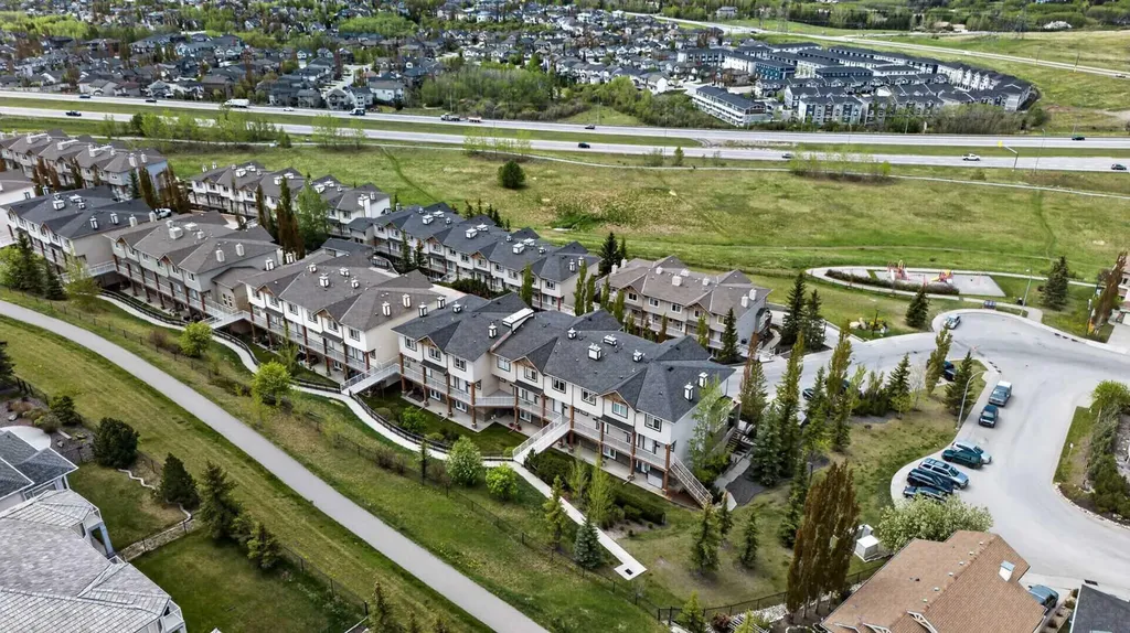 108 Rockyledge View NW Calgary AB T3G5X2