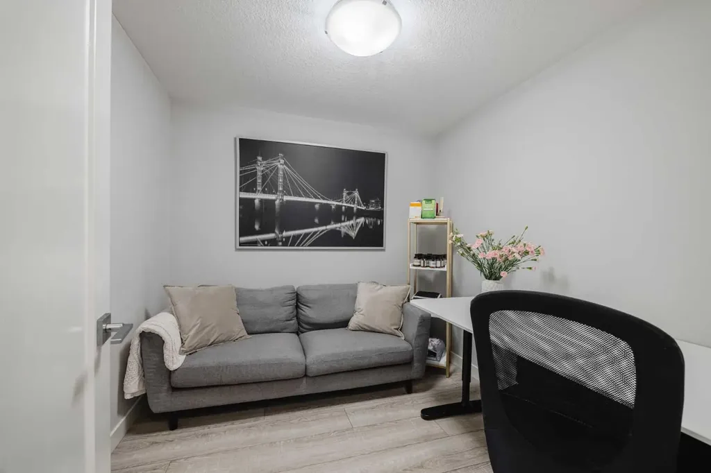 100 Auburn Meadows Manor SE Calgary AB T3M 2S6