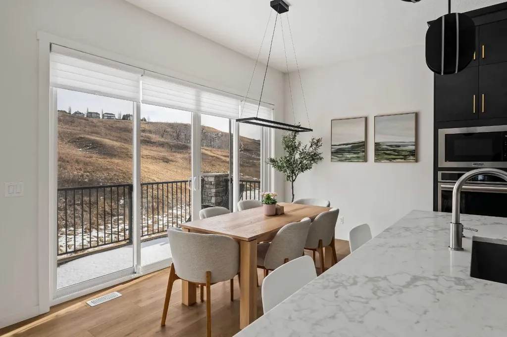68 Cranbrook Cape SE Calgary AB T3M 3L5