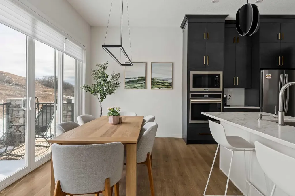 68 Cranbrook Cape SE Calgary AB T3M 3L5