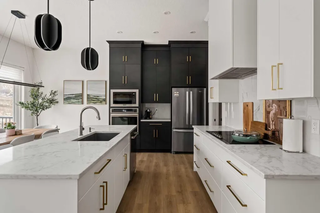 68 Cranbrook Cape SE Calgary AB T3M 3L5