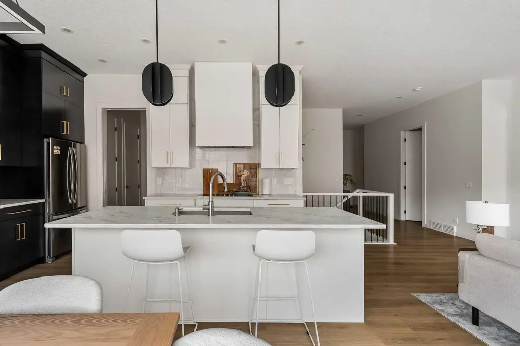68 Cranbrook Cape SE Calgary AB T3M 3L5