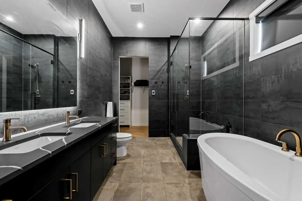 68 Cranbrook Cape SE Calgary AB T3M 3L5