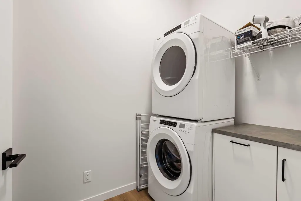 68 Cranbrook Cape SE Calgary AB T3M 3L5