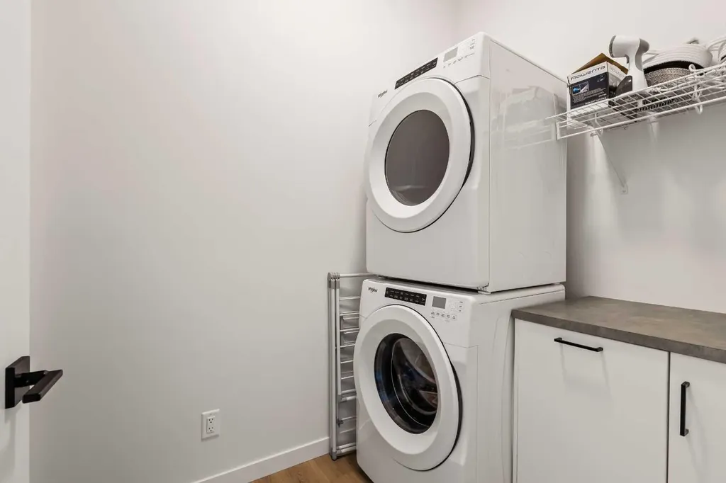 68 Cranbrook Cape SE Calgary AB T3M 3L5