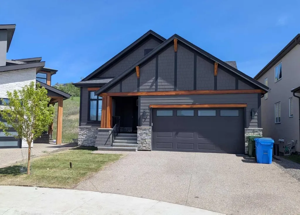 68 Cranbrook Cape SE Calgary AB T3M 3L5