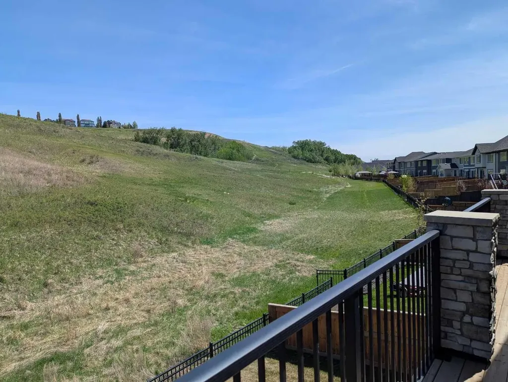 68 Cranbrook Cape SE Calgary AB T3M 3L5