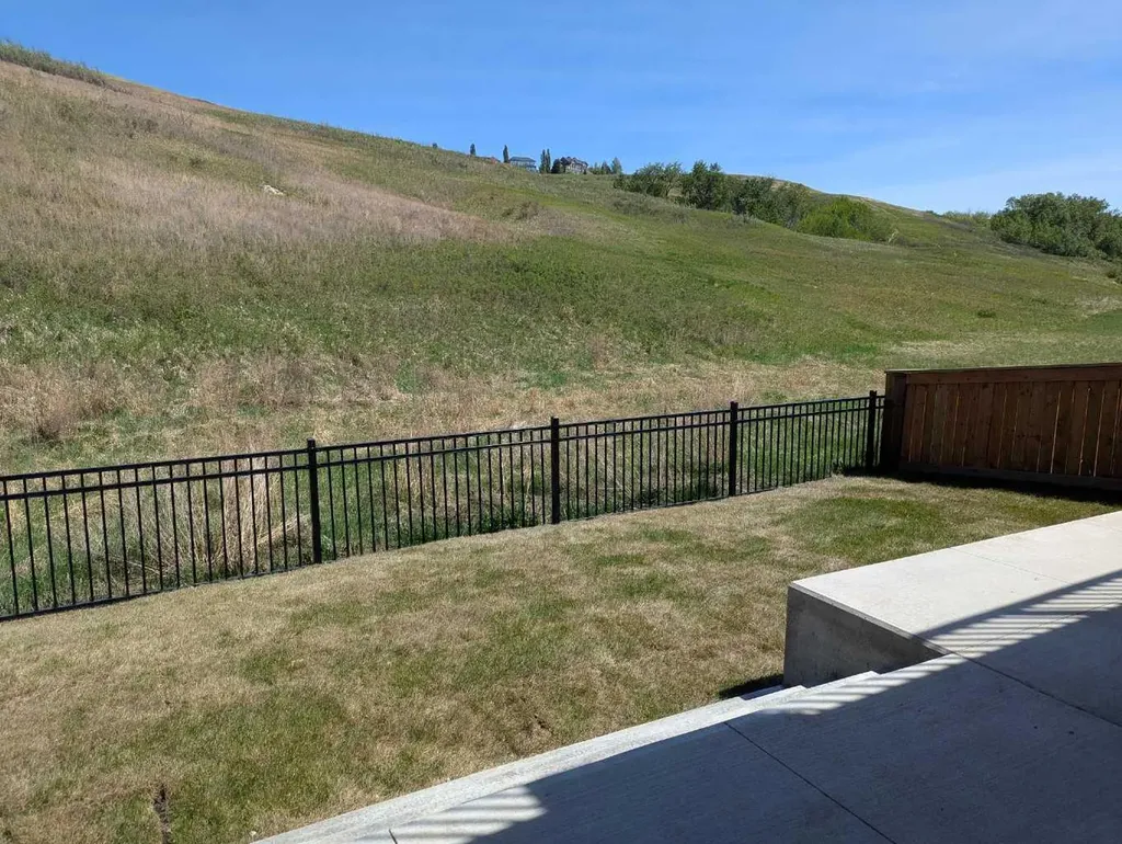 68 Cranbrook Cape SE Calgary AB T3M 3L5