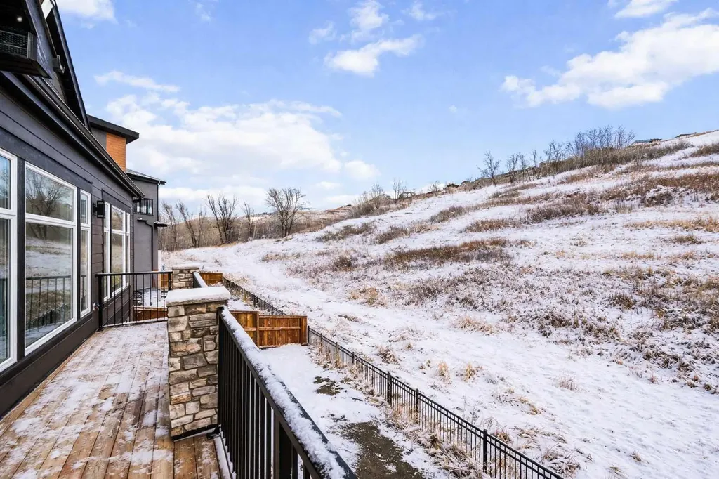 68 Cranbrook Cape SE Calgary AB T3M 3L5