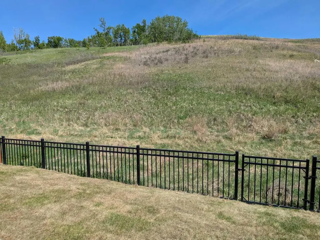 68 Cranbrook Cape SE Calgary AB T3M 3L5