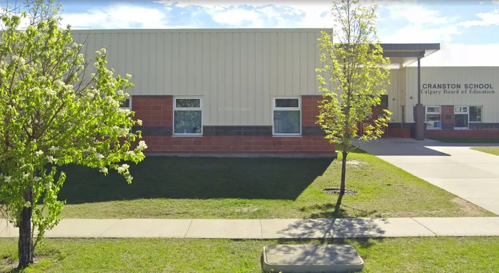 68 Cranbrook Cape SE Calgary AB T3M 3L5