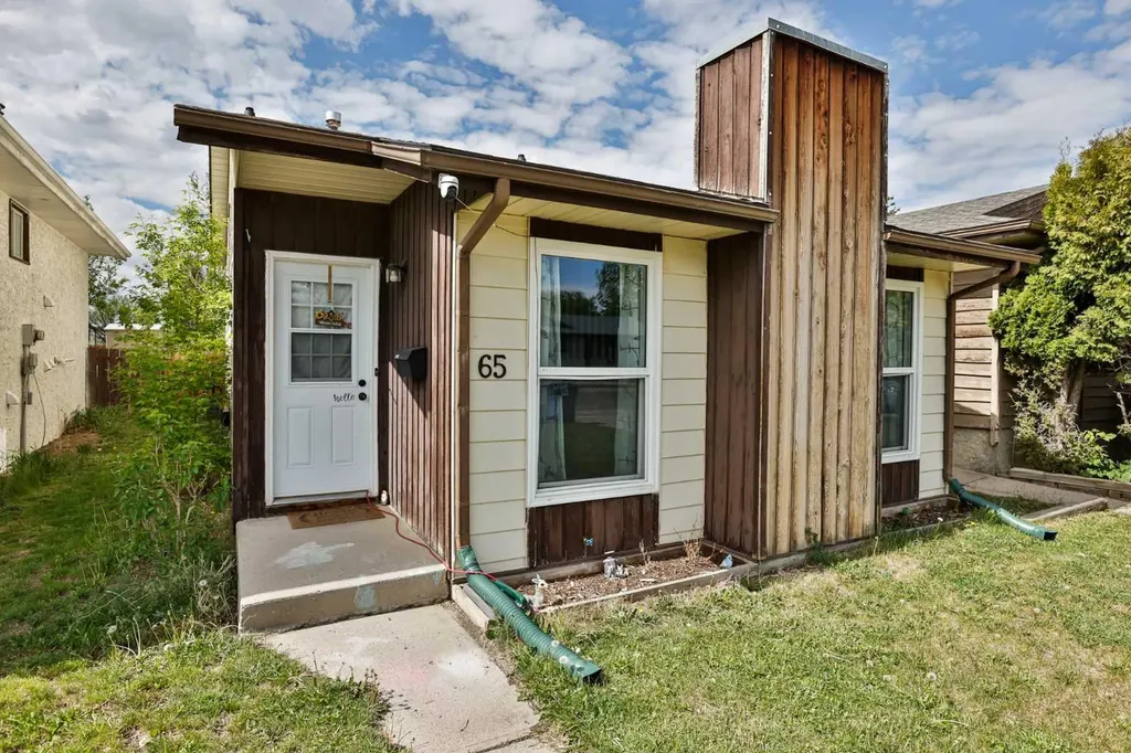 65 Princeton Crescent W Lethbridge AB T1K 4S5