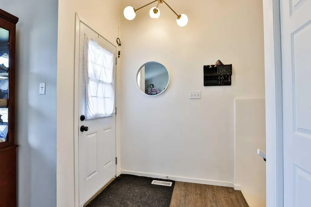 65 Princeton Crescent W Lethbridge AB T1K 4S5