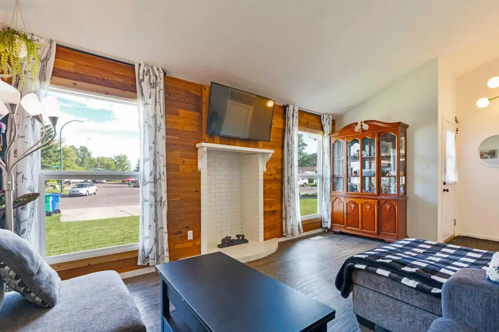 65 Princeton Crescent W Lethbridge AB T1K 4S5