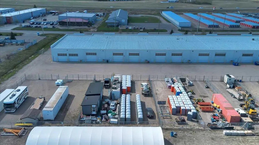 64062 393 Avenue E Rural Foothills County AB T1S 0L1