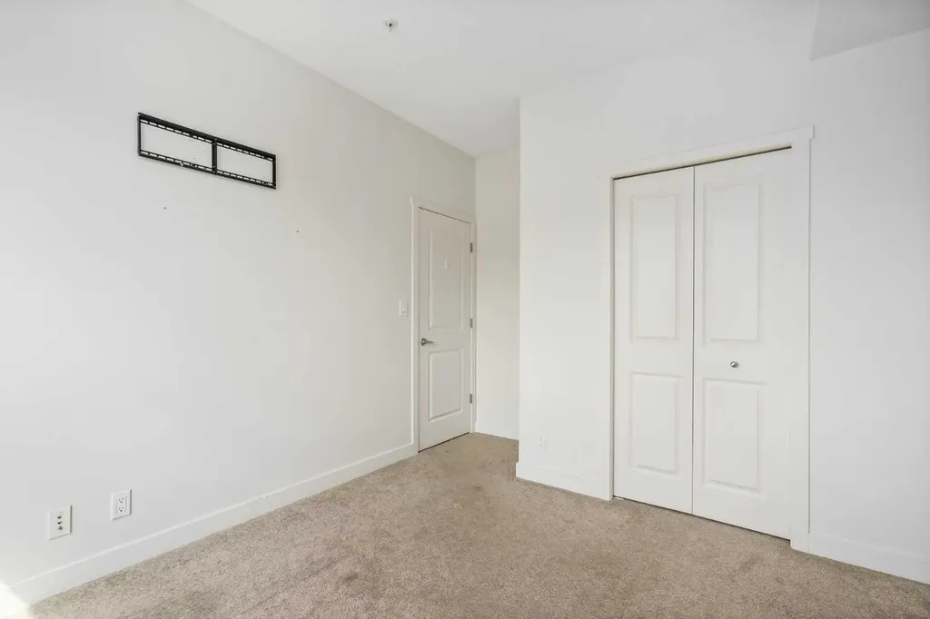 175 Silverado Boulevard SW Calgary AB T2X 0V5