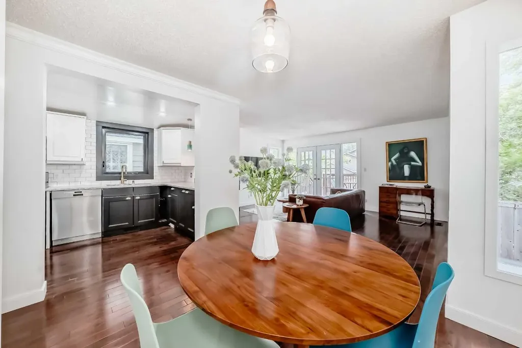 2235 7 Avenue Calgary AB T2N0Z9