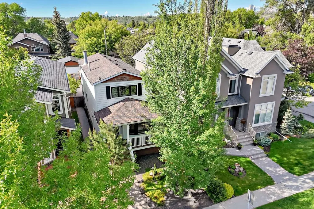 2235 7 Avenue Calgary AB T2N0Z9