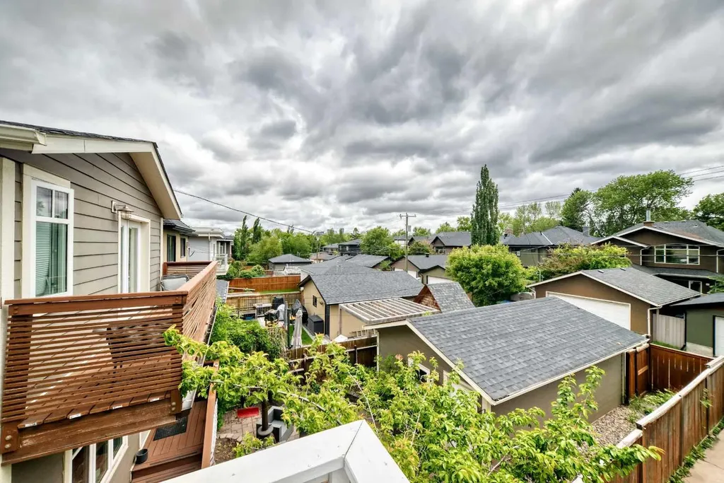 2235 7 Avenue Calgary AB T2N0Z9