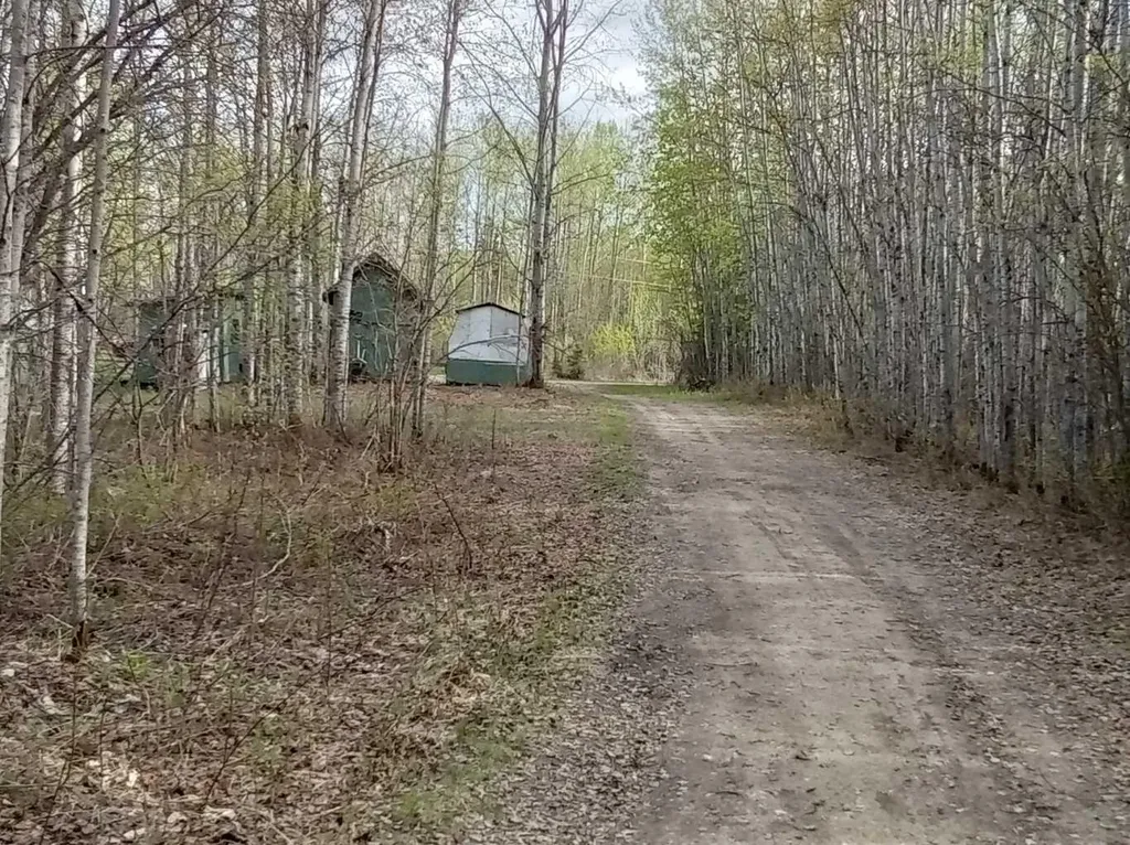 76517 Rrd 143a N Rural Big Lakes County AB T0G 1C0