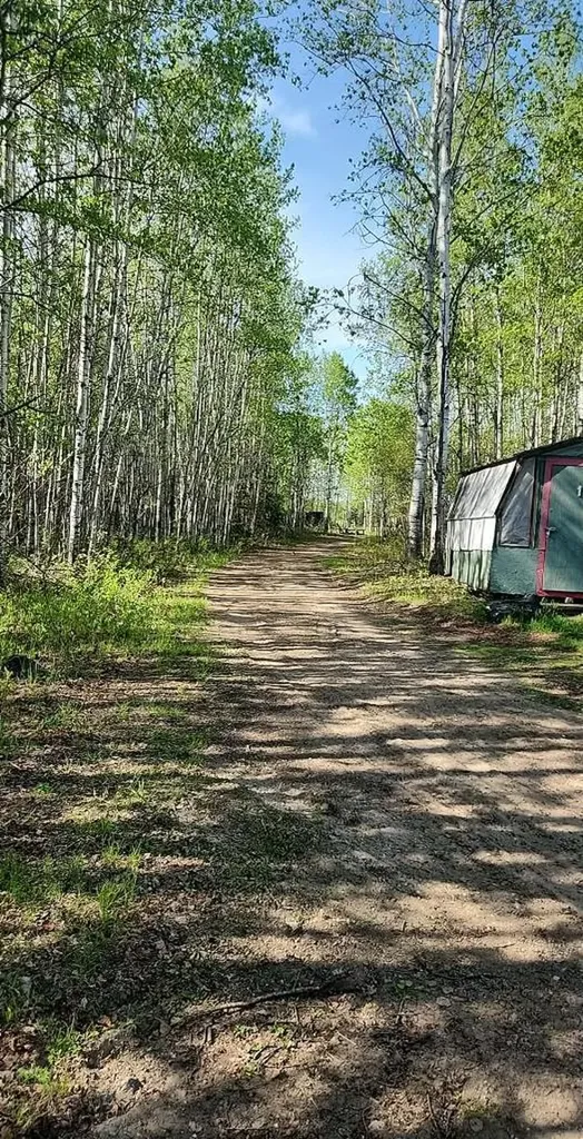 76517 Rrd 143a N Rural Big Lakes County AB T0G 1C0
