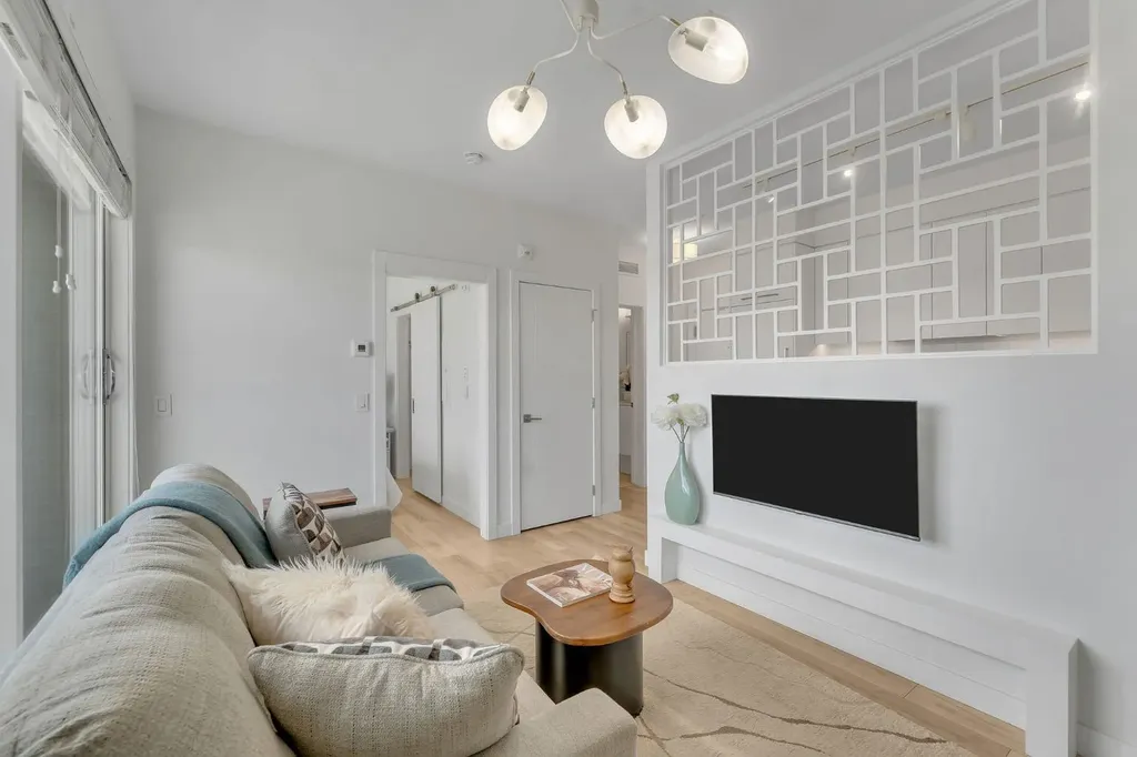 3125 39 Street NW Calgary AB T3B 6H5