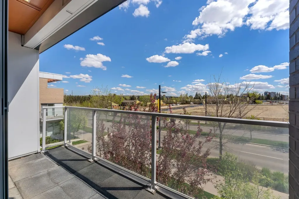 3125 39 Street NW Calgary AB T3B 6H5