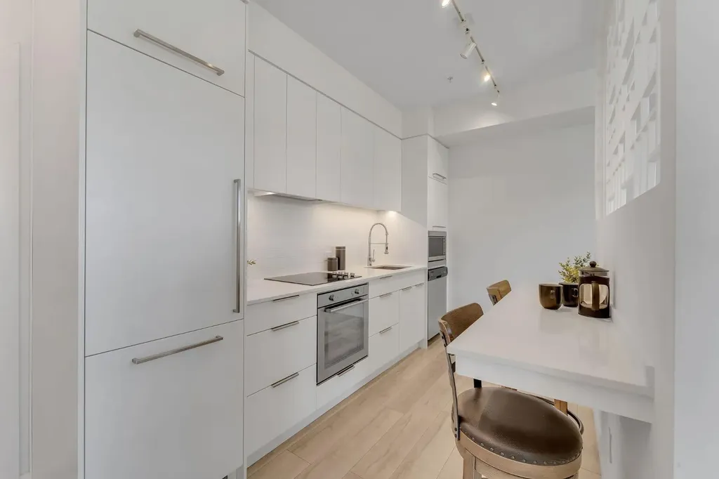 3125 39 Street NW Calgary AB T3B 6H5