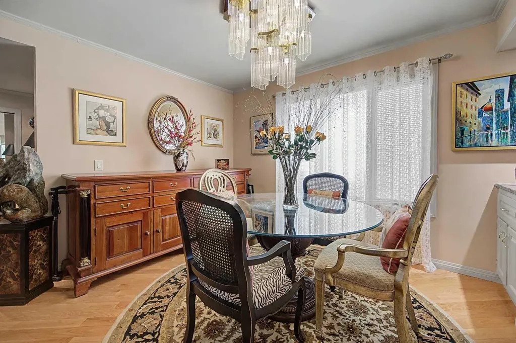 2020 Sirocco Drive SW Calgary AB T3H 2M9