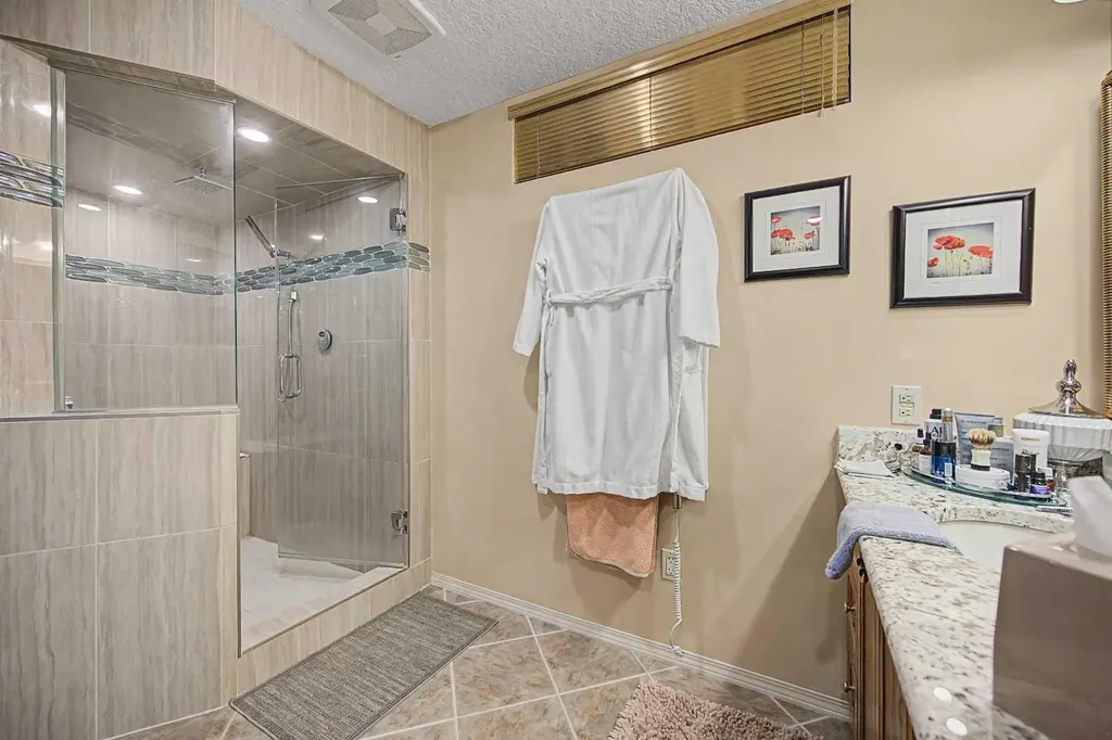 2020 Sirocco Drive SW Calgary AB T3H 2M9