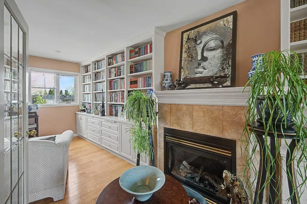 2020 Sirocco Drive SW Calgary AB T3H 2M9