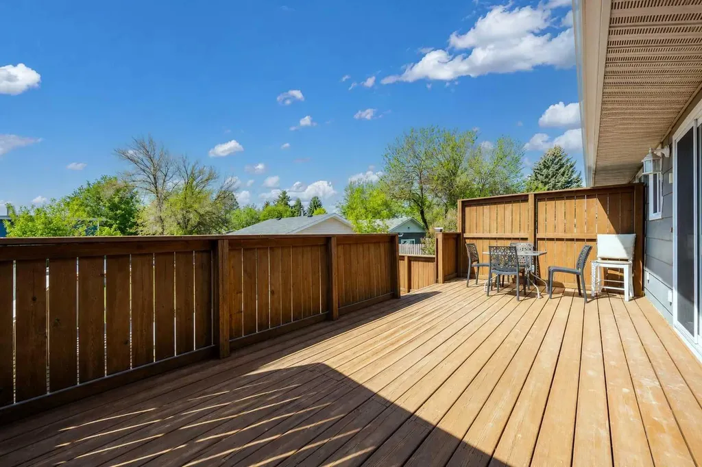 4734 60 Avenue Taber AB T1G 1E9