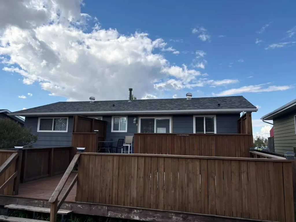 4734 60 Avenue Taber AB T1G 1E9