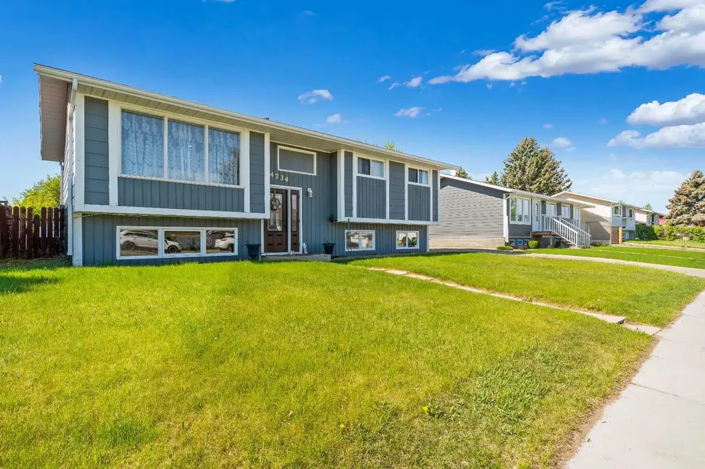4734 60 Avenue Taber AB T1G 1E9