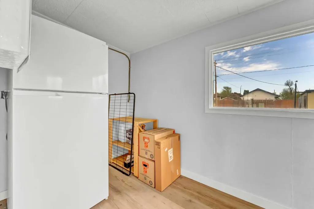 837 Main Street S Redcliff AB T0J 2P0