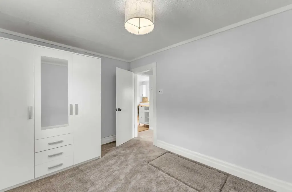 837 Main Street S Redcliff AB T0J 2P0