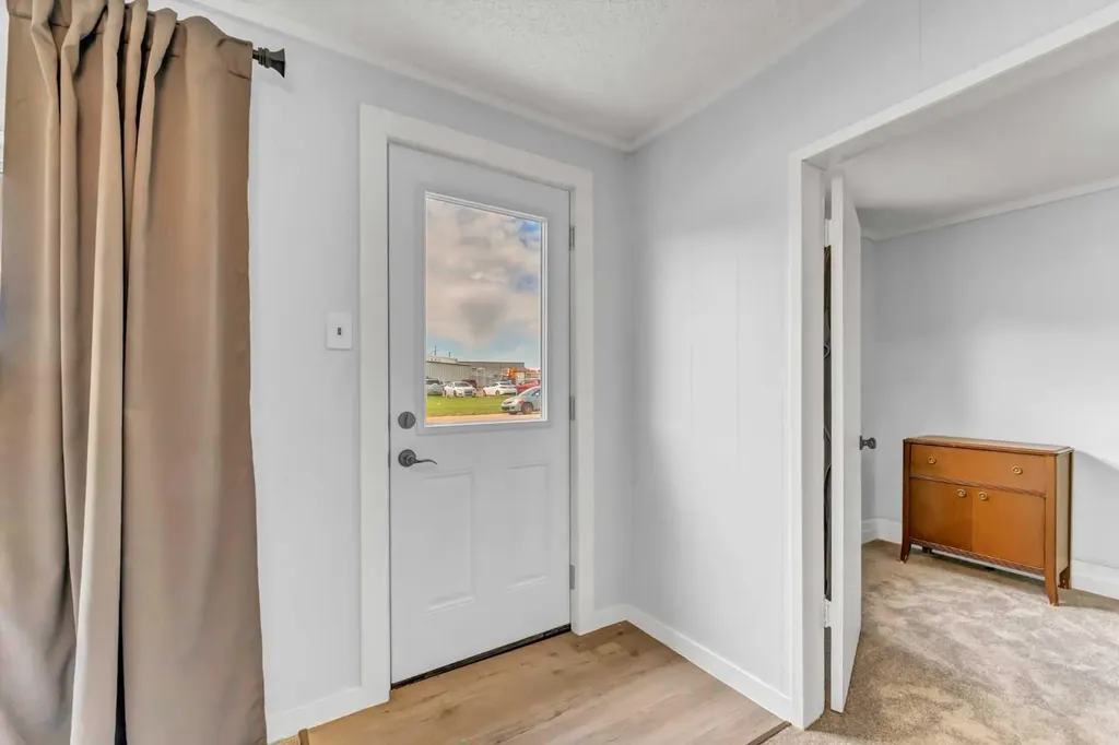 837 Main Street S Redcliff AB T0J 2P0
